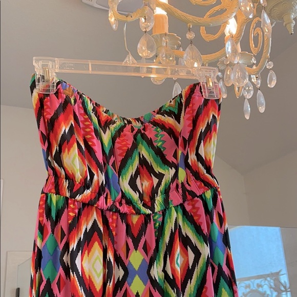12th Street By Cynthia Vincent Silk Maxi Dress - Picture 3 of 6
